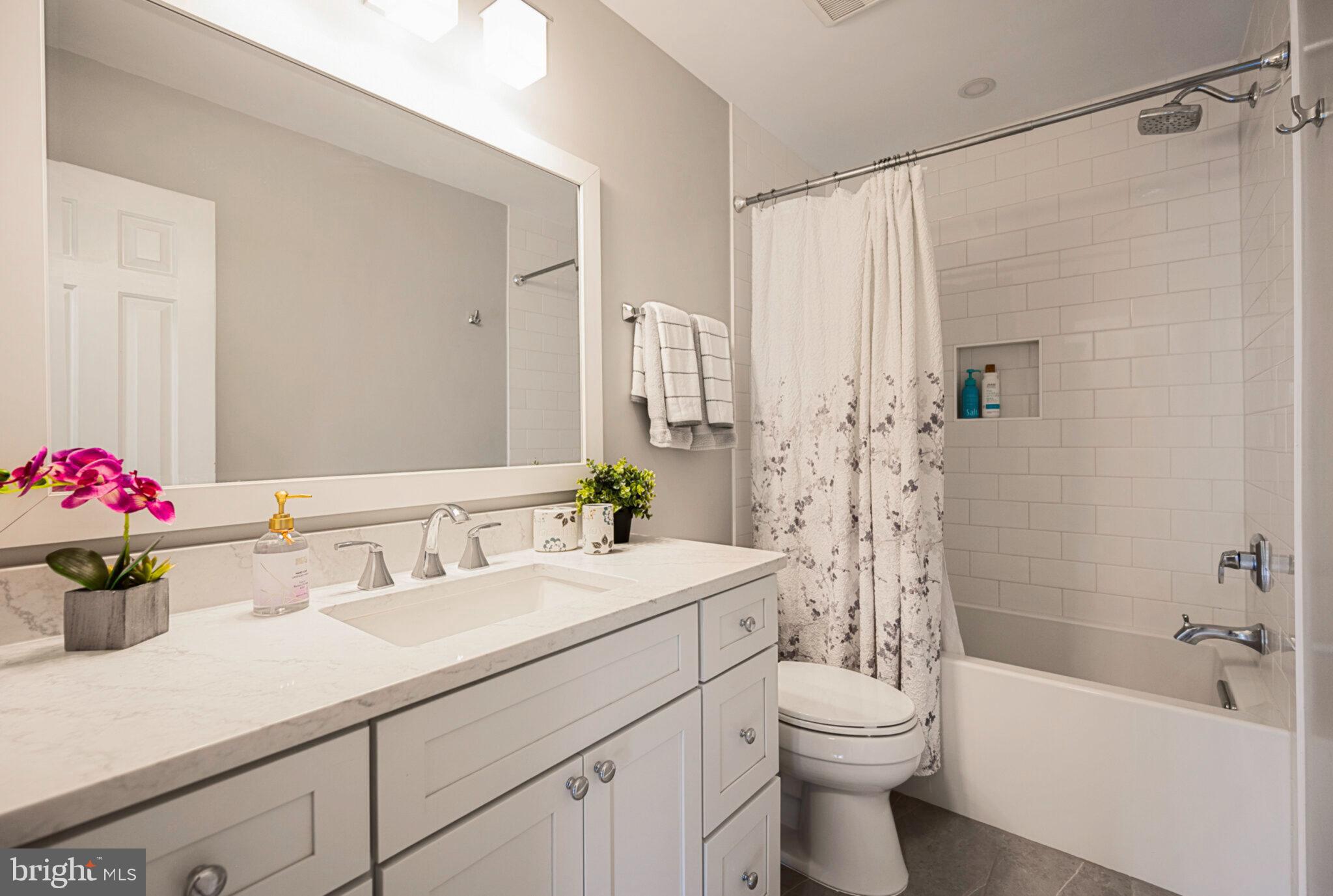 13111 Springdale Estates Road Clifton, VA 20124 - Photo 53 of 109 Freshly Renovated Upper Level Hall Bathroom