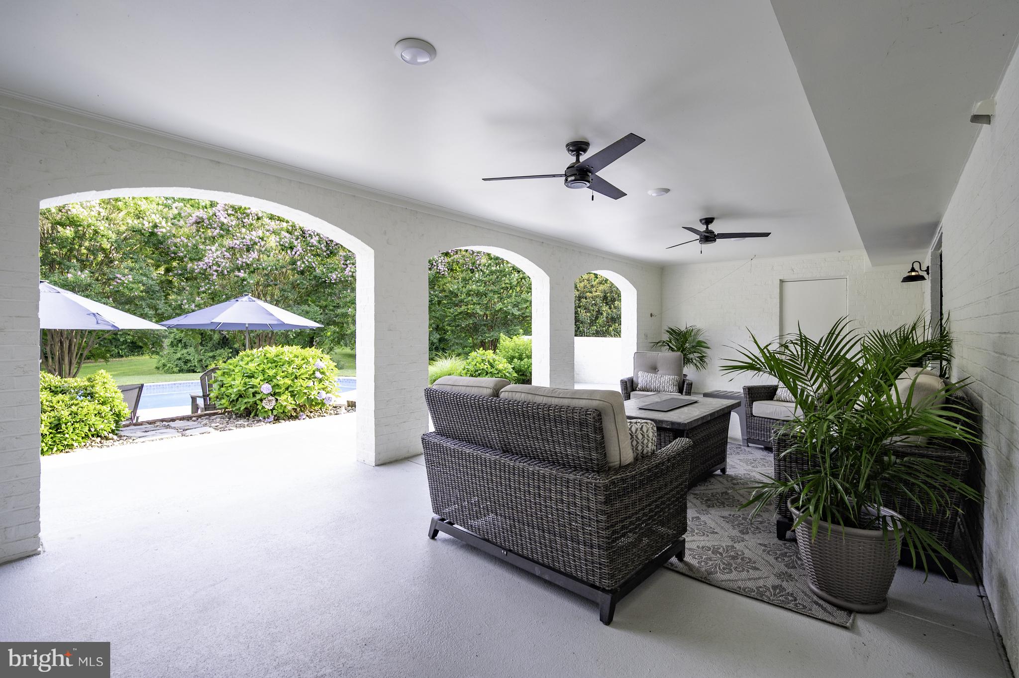 13111 Springdale Estates Road Clifton, VA 20124 - Photo 74 of 109 Classic arched brick architecture