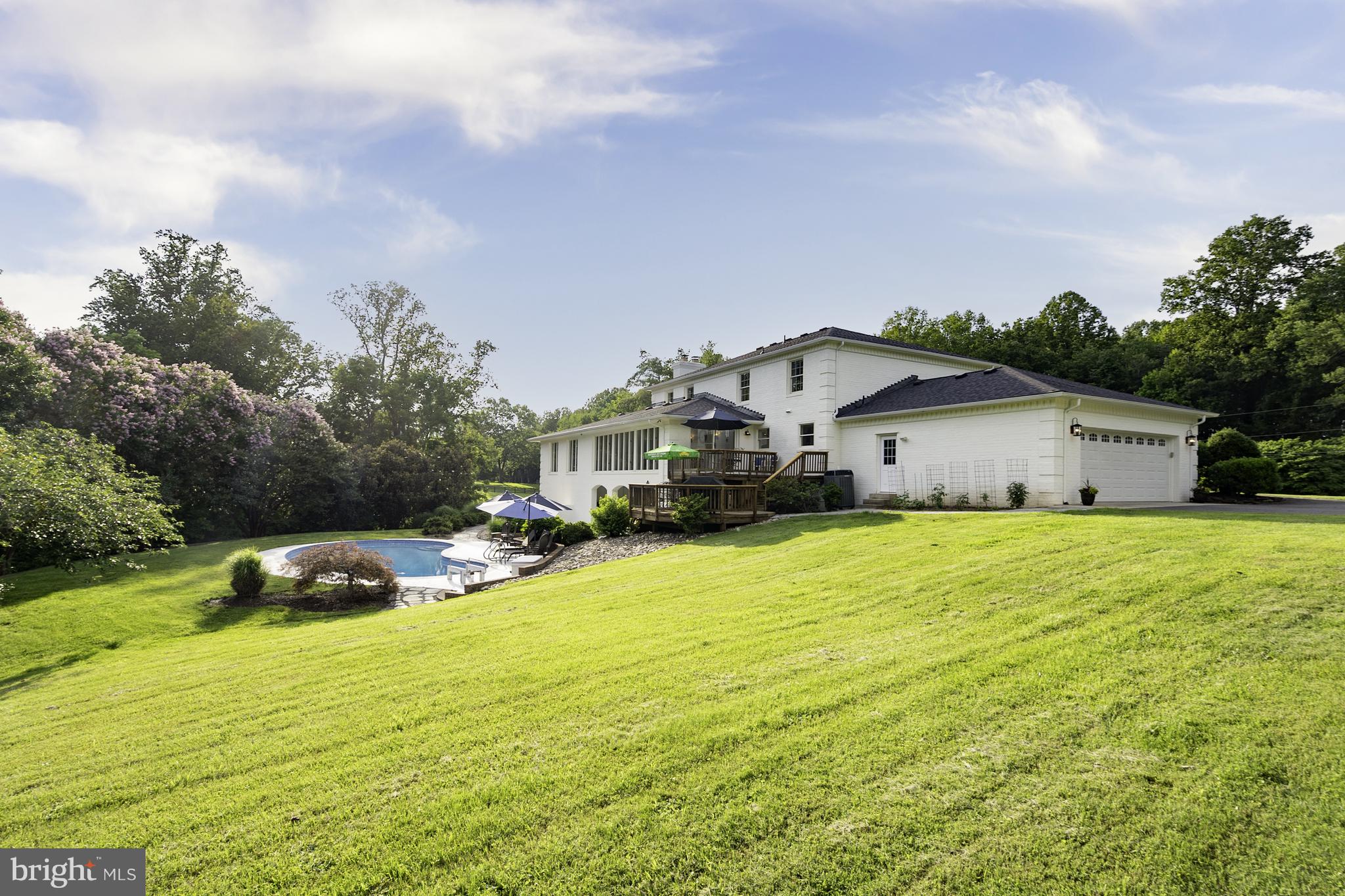 13111 Springdale Estates Road Clifton, VA 20124 - Photo 9 of 109 Private Oasis