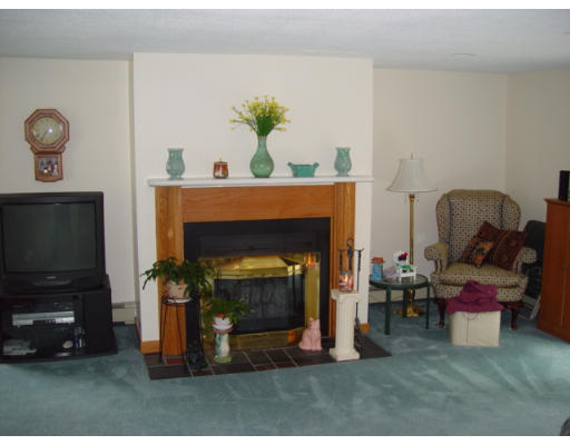 124 Dedham Street Canton, MA 02021 - Photo 4 of 7 Gallery Image 4