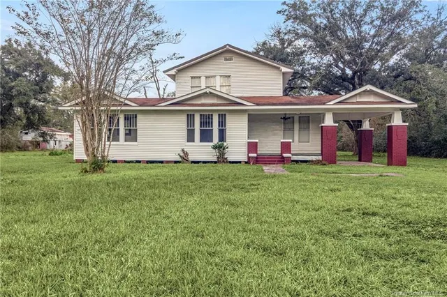 $235,000 | 2588 Delta Downs Drive, Vinton, LA 70668