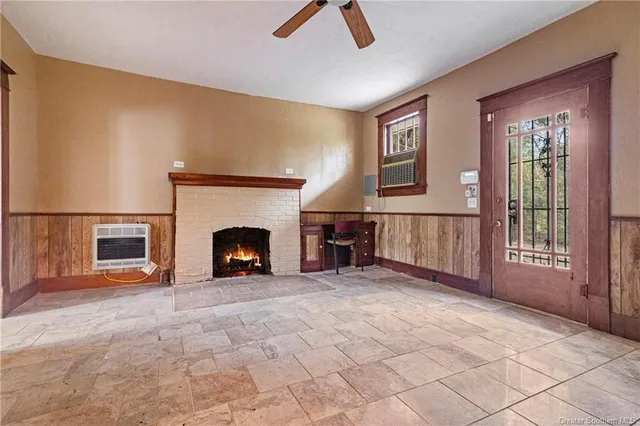 $235,000 | 2588 Delta Downs Drive, Vinton, LA 70668