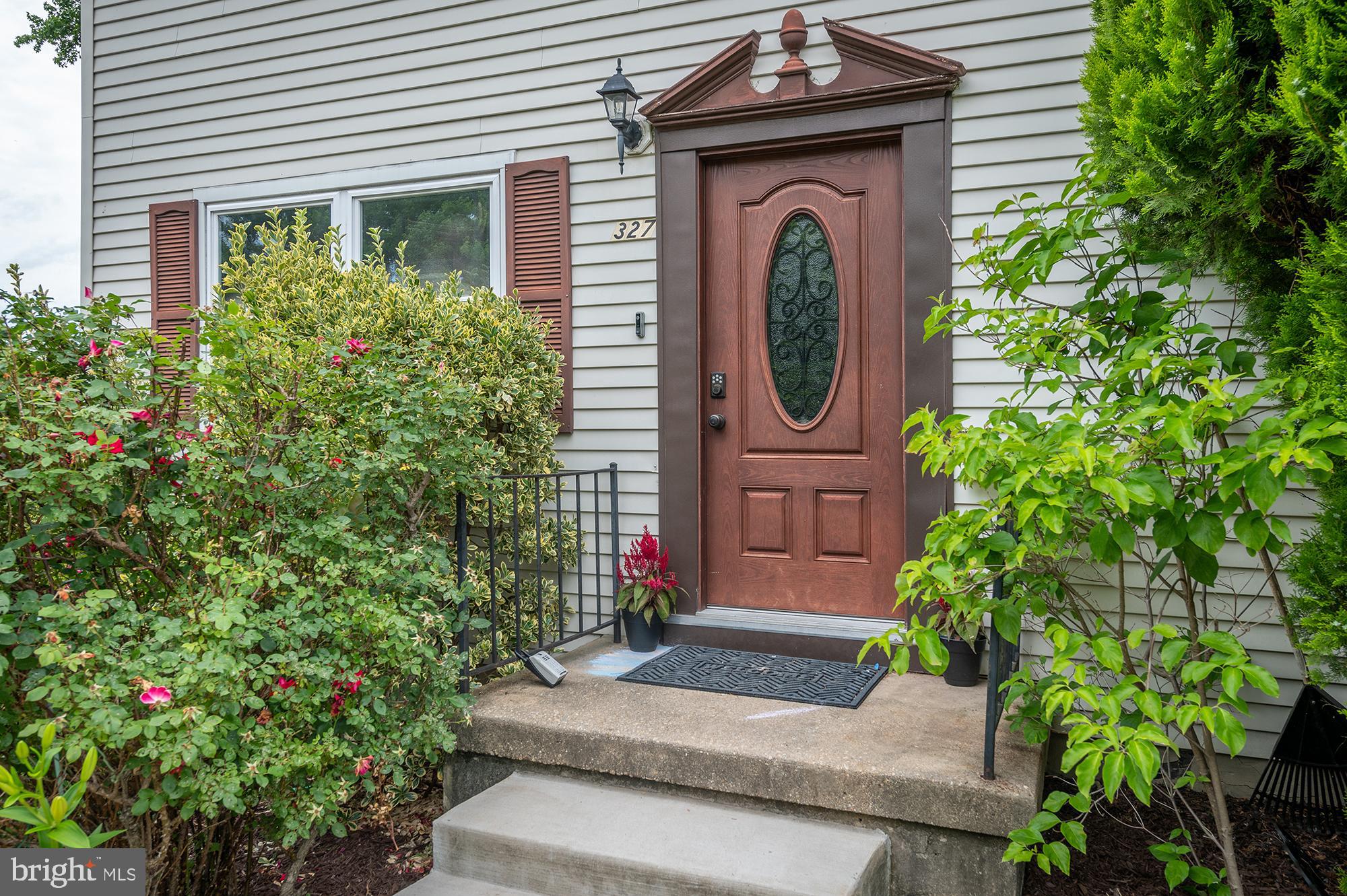327 Redbud Road Edgewood, MD 21040 - Photo 3 of 24 Spacious Front Porch