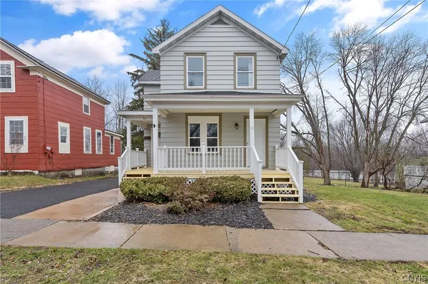 $249,900 | 20 Hawley Street, Oswego, NY 13126