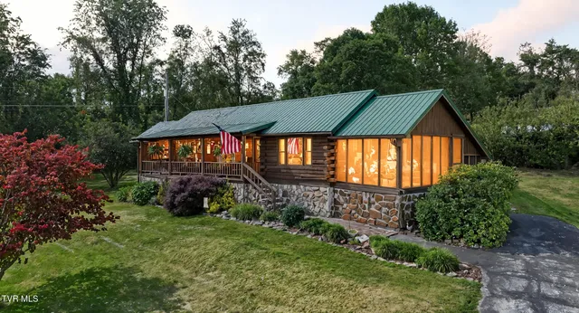 $339,900 | 17363 Primrose Lane, Abingdon, VA 24210