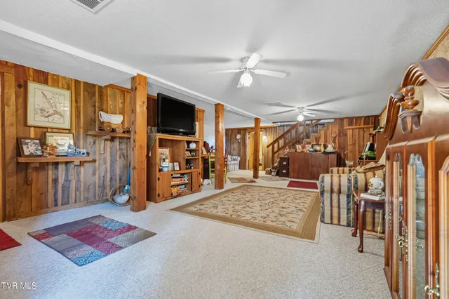 $339,900 | 17363 Primrose Lane, Abingdon, VA 24210