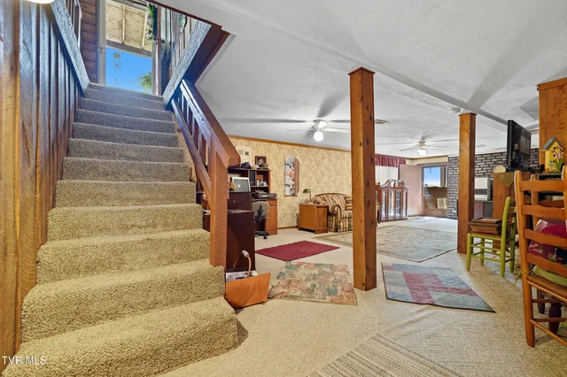 $339,900 | 17363 Primrose Lane, Abingdon, VA 24210