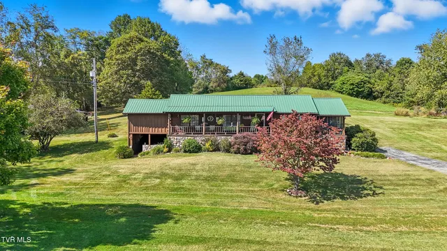 $339,900 | 17363 Primrose Lane, Abingdon, VA 24210