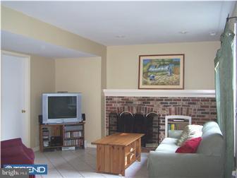 9 Glascow Road Westampton, NJ 08060 - Photo 6 of 12 Family Room