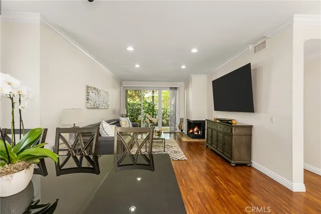 $664,999 | 2542 West MacArthur Boulevard, Unit 143, Santa Ana, CA 92704