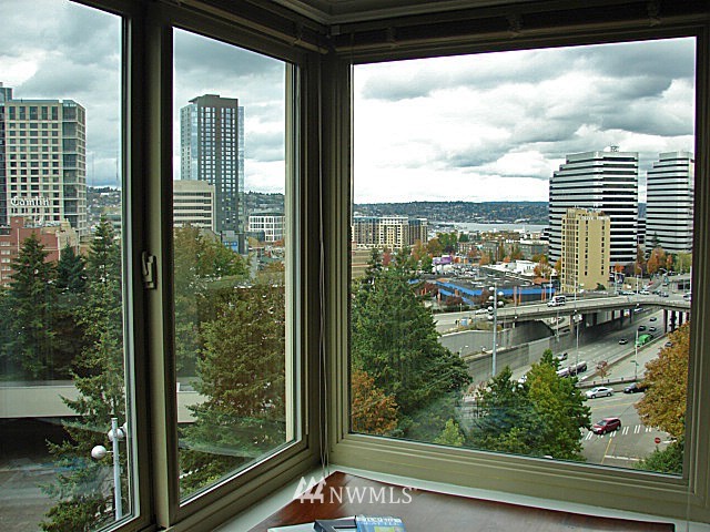 1400 Hubbell Place, Unit 1304 Seattle, WA 98101 - Photo 3 of 15