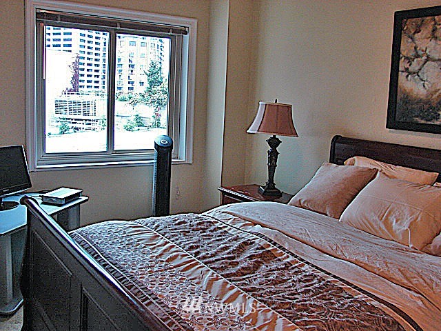 1400 Hubbell Place, Unit 1304 Seattle, WA 98101 - Photo 8 of 15