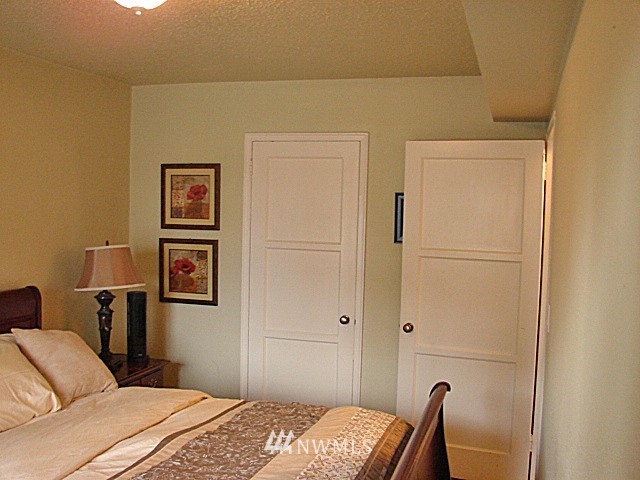 1400 Hubbell Place, Unit 1304 Seattle, WA 98101 - Photo 9 of 15