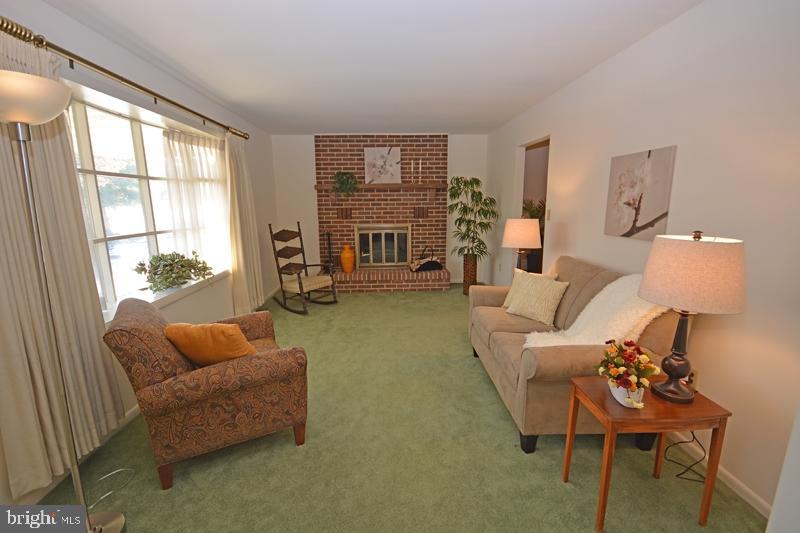 3485 Rothsville Road Ephrata, PA 17522 - Photo 4 of 17