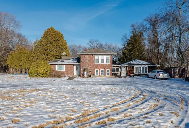 $559,000 | 731 Hilldale Avenue, Haverhill, MA 01832