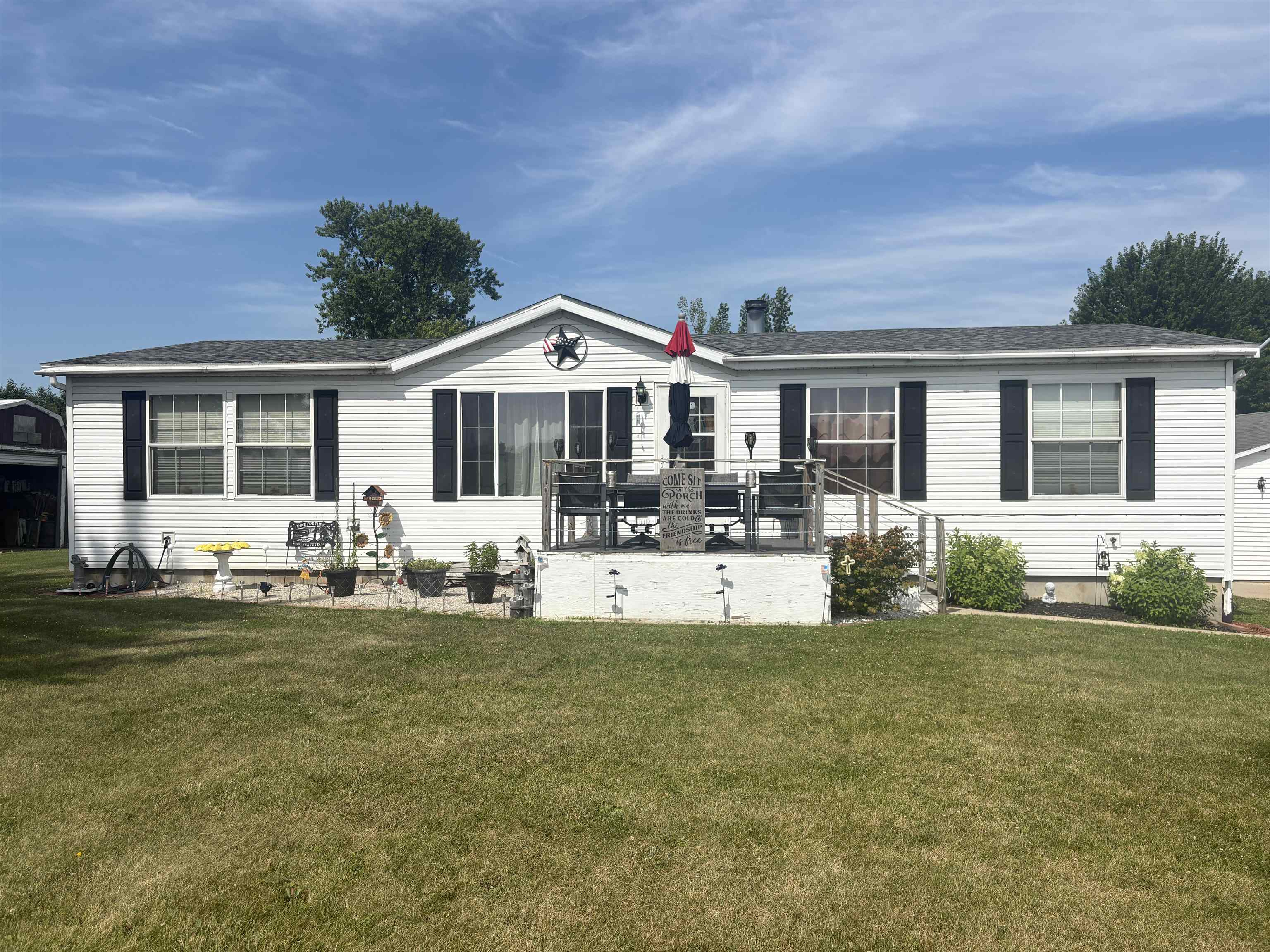 N8839 East Friesland Road Randolph, WI 53956 - Photo 2 of 11 Gallery Image 2