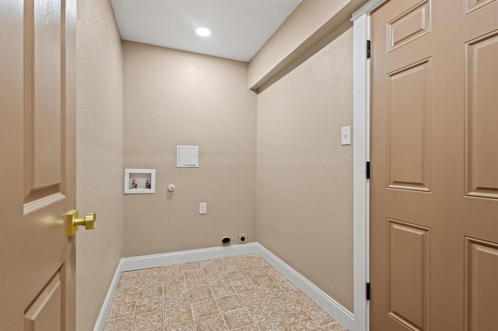 2214 Rex Cruse Drive Sherman, TX 75092 - Photo 21 of 40