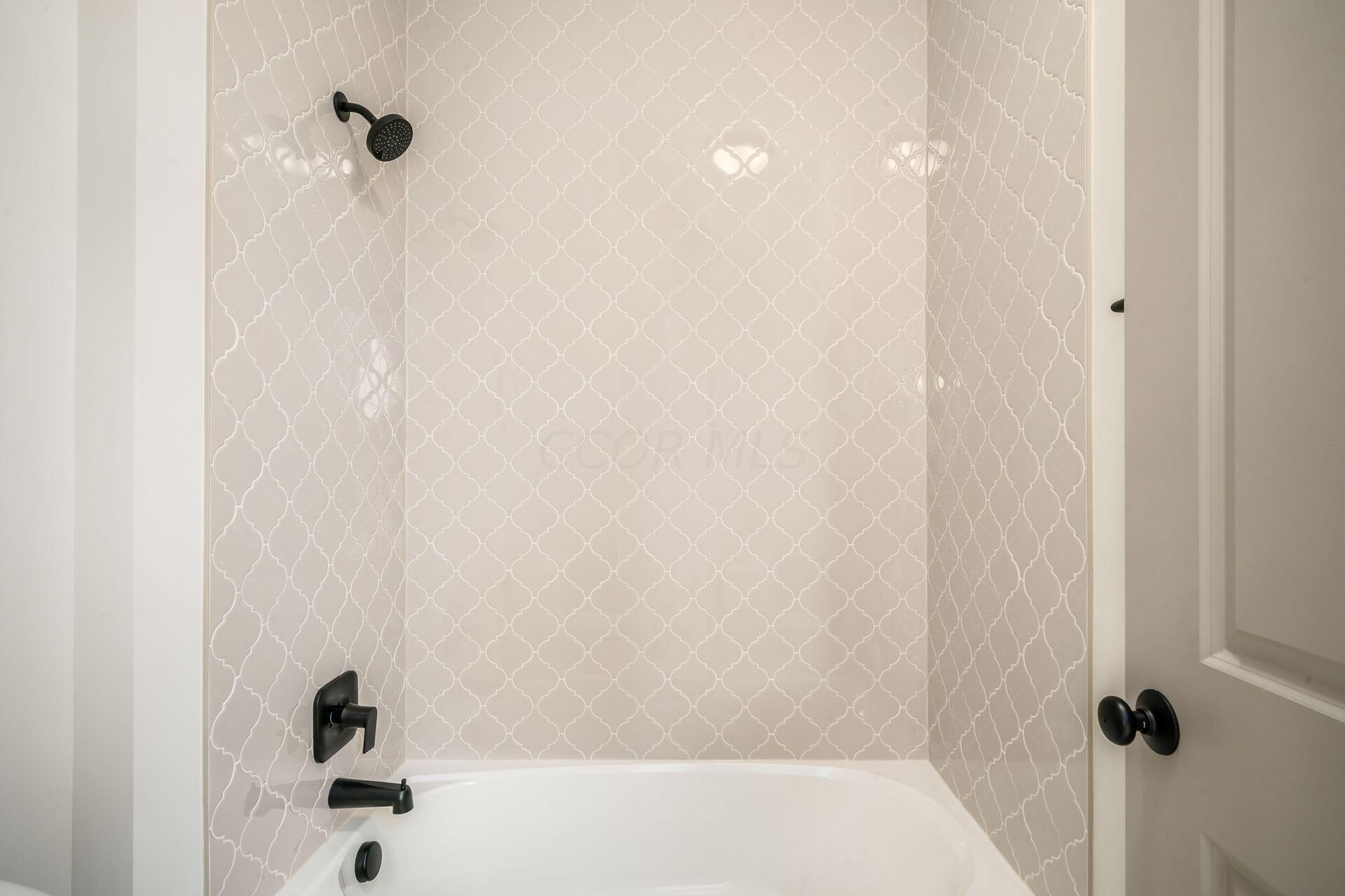 4850 Cherry Glen Drive Powell, OH 43065 - Photo 43 of 71 Bathroom