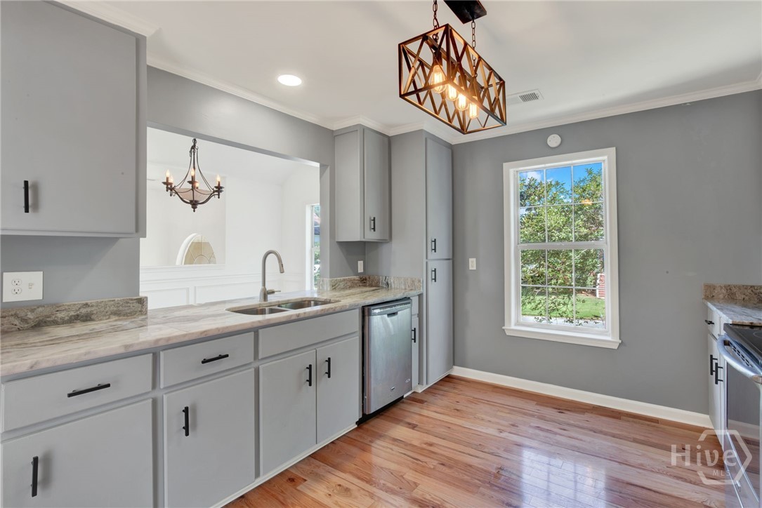 140 Runner Road Savannah, GA 31410 - Photo 15 of 41 Gallery Image 15