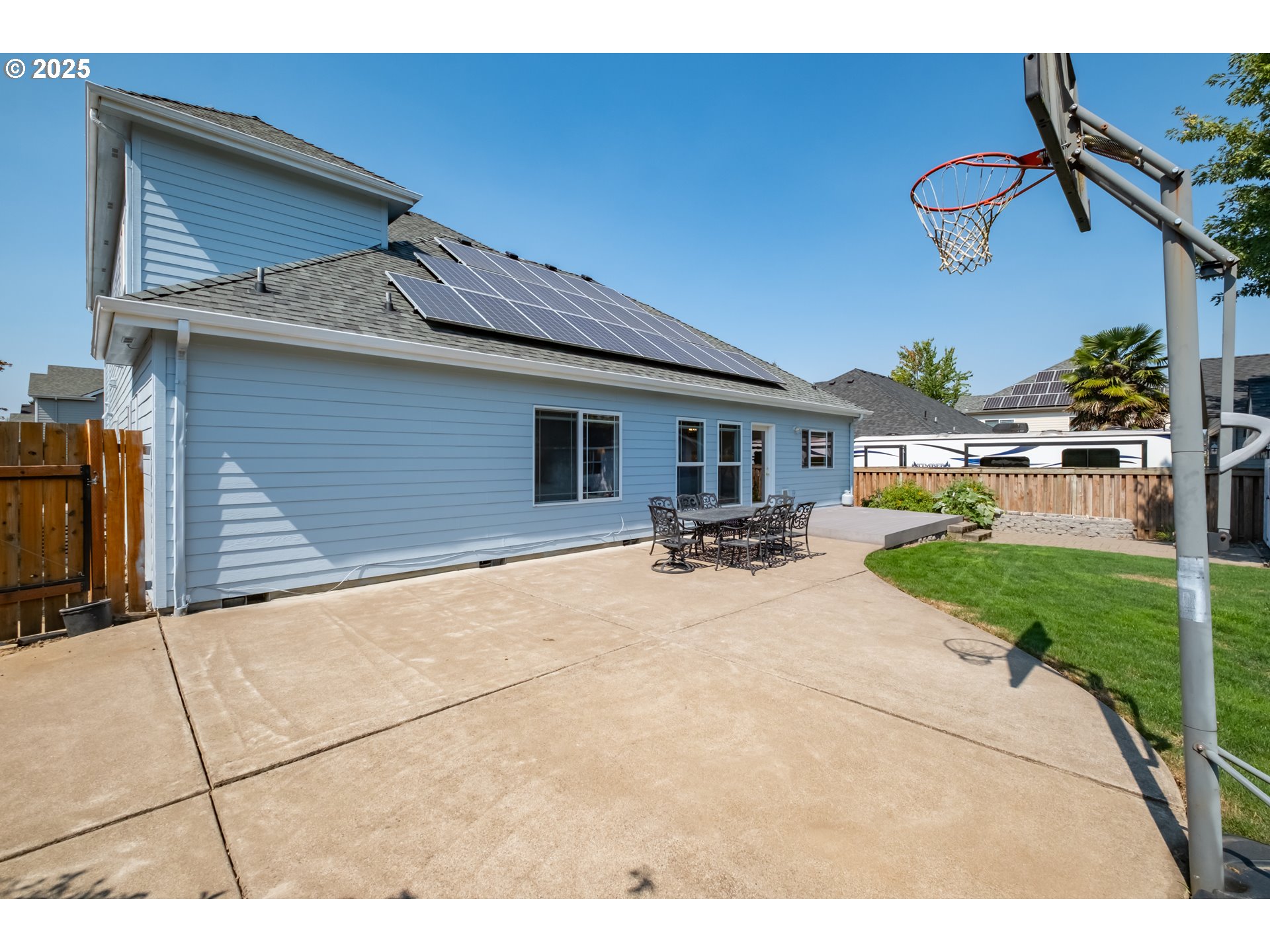 1435 Northwest Ashley Drive Albany, OR 97321 - Photo 38 of 44