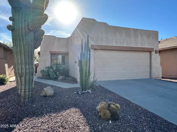 a view of a back yard of the house