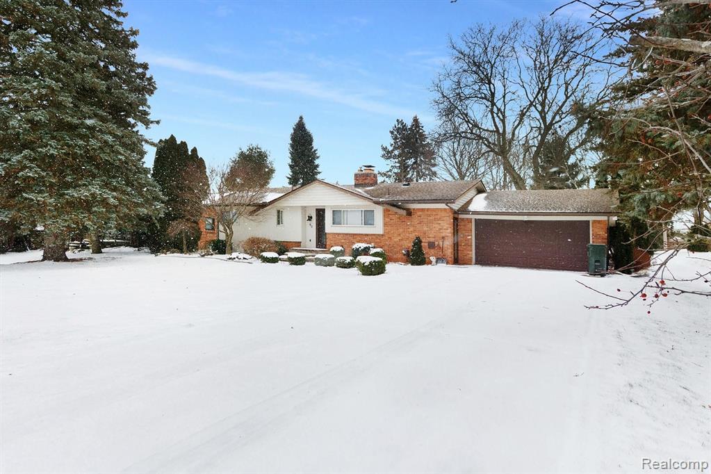 95 Boyken Road Rochester, MI 48307 - Photo 1 of 35
