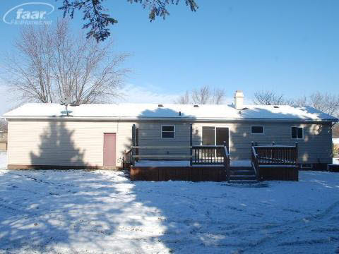 5287 Farrand Road Clio, MI 48420 - Photo 7 of 26 20325154-6.JPG