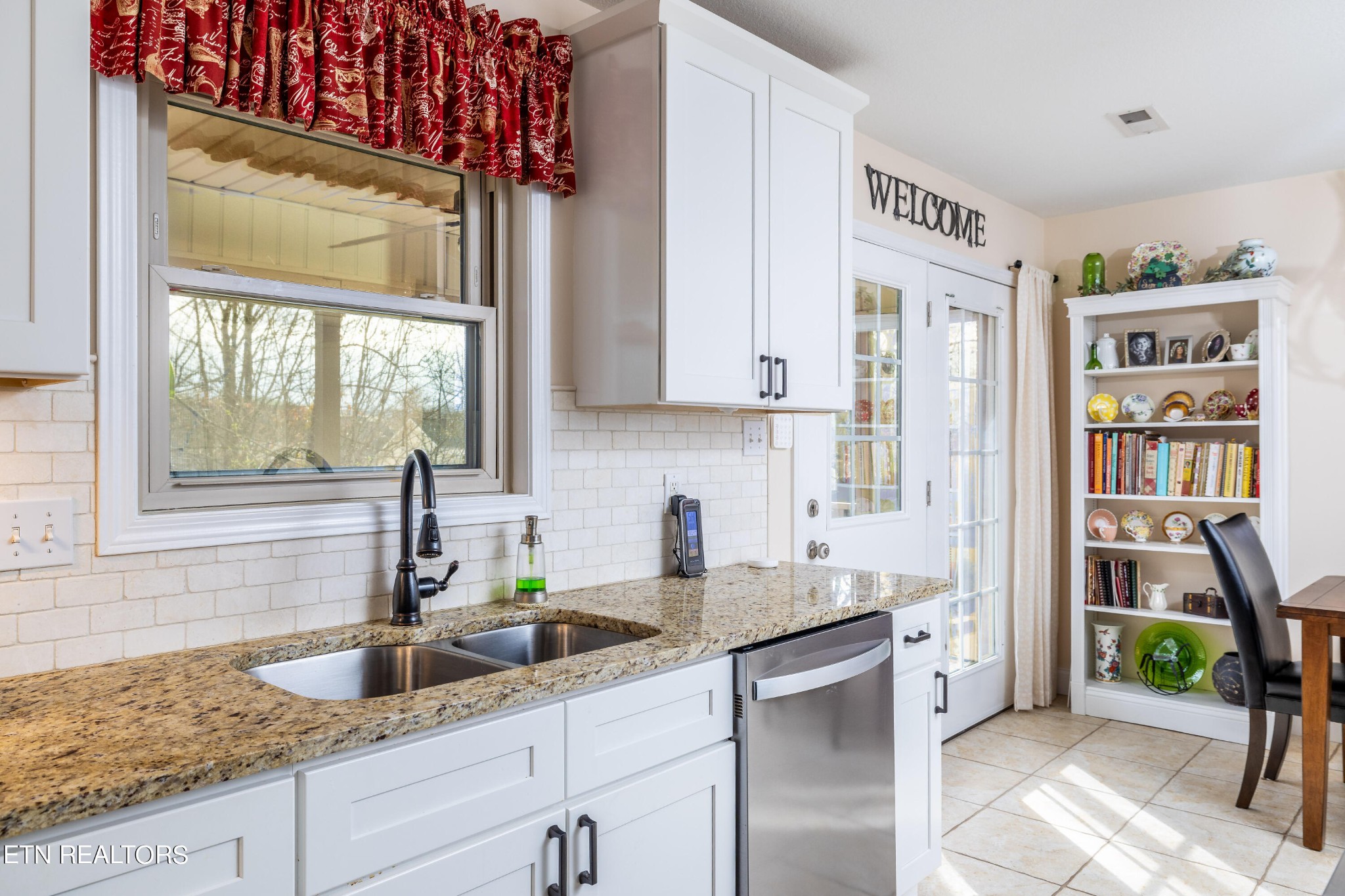 924 Elsborn Ridge Road Maryville, TN 37801 - Photo 14 of 35 Gallery Image 14