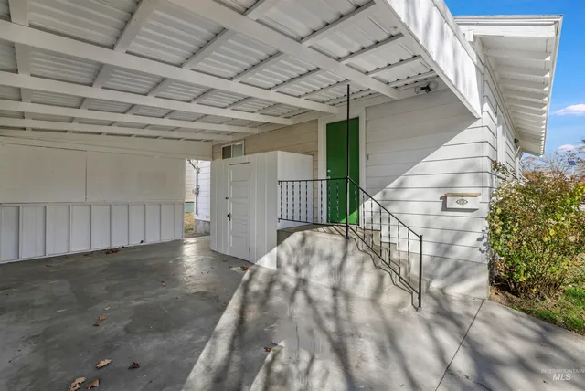 $230,000 | 401 Broadway Avenue North, Buhl, ID 83316