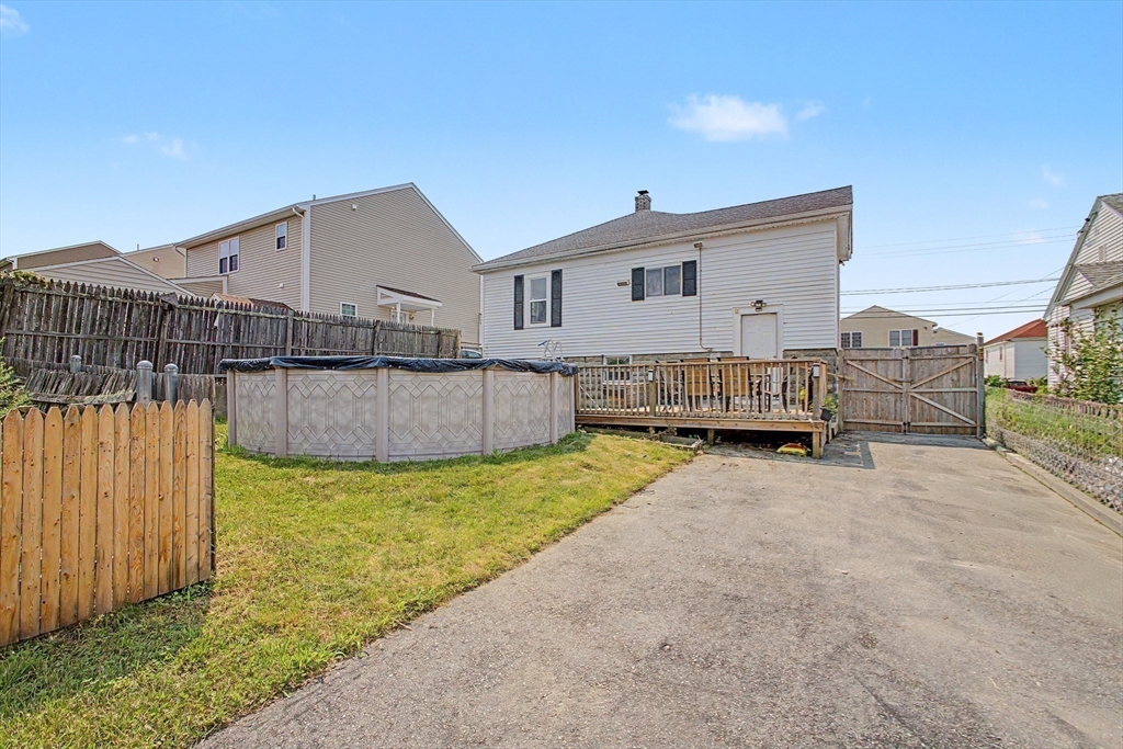 496 Tucker Street Fall River, MA 02721 - Photo 15 of 16