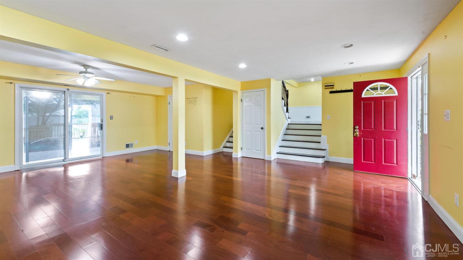 1478 Cherokee Road North Brunswick, NJ 08902 - Photo 6 of 24 Gallery Image 6