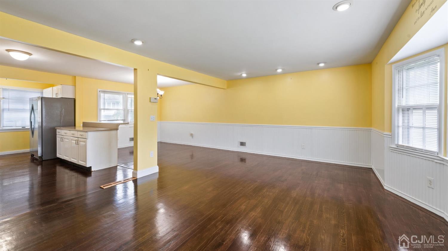 1478 Cherokee Road North Brunswick, NJ 08902 - Photo 8 of 24 Gallery Image 8