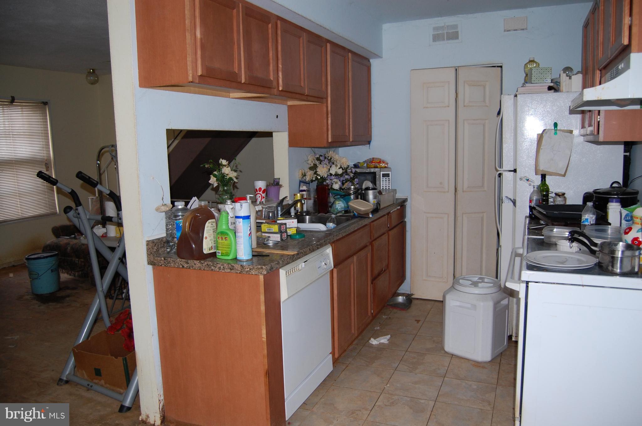 211 Hammershire Road, Unit A Reisterstown, MD 21136 - Photo 12 of 41 Kitchen