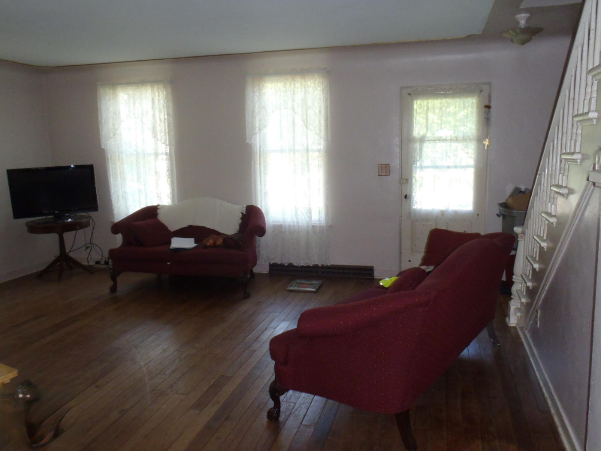 11714 Old Belding Road Northeast Belding, MI 48809 - Photo 4 of 17 Living Room