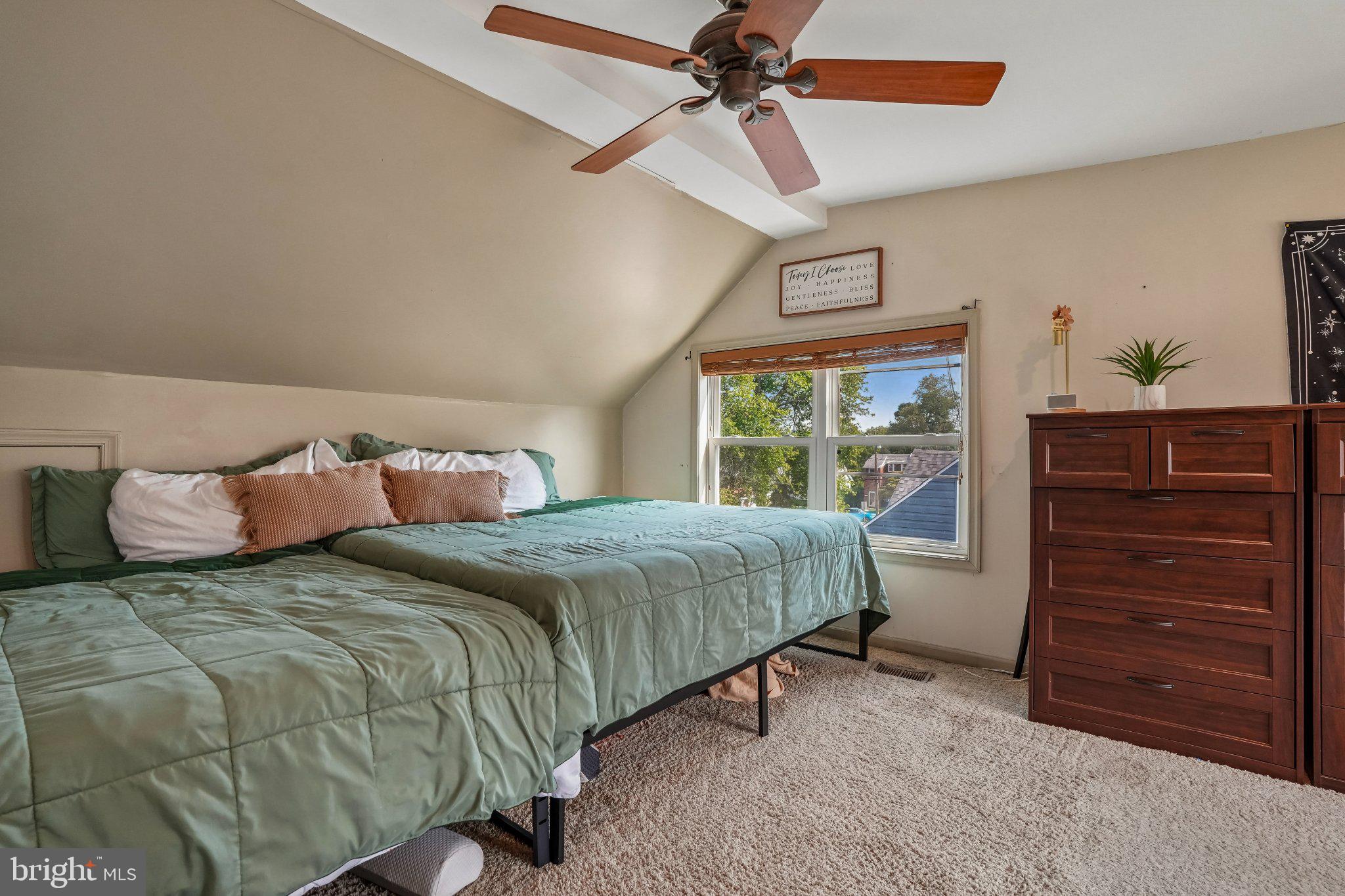 207 Rolling Road Broomall, PA 19008 - Photo 19 of 34 Gallery Image 19