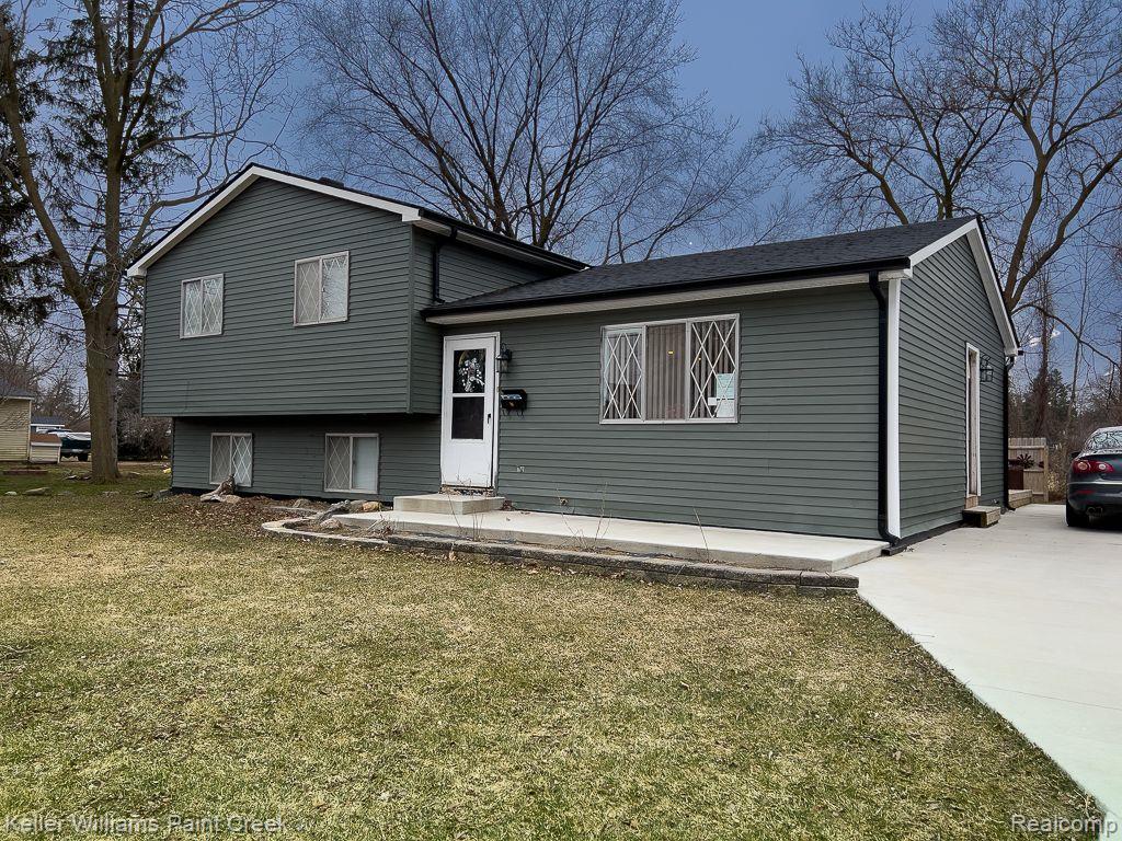303 Clinton Street Romeo, MI 48065 - Photo 21 of 21 Gallery Image 21