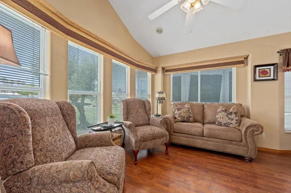 $132,500 | 84136 Ave 44, Unit 738, Indio, CA 92203