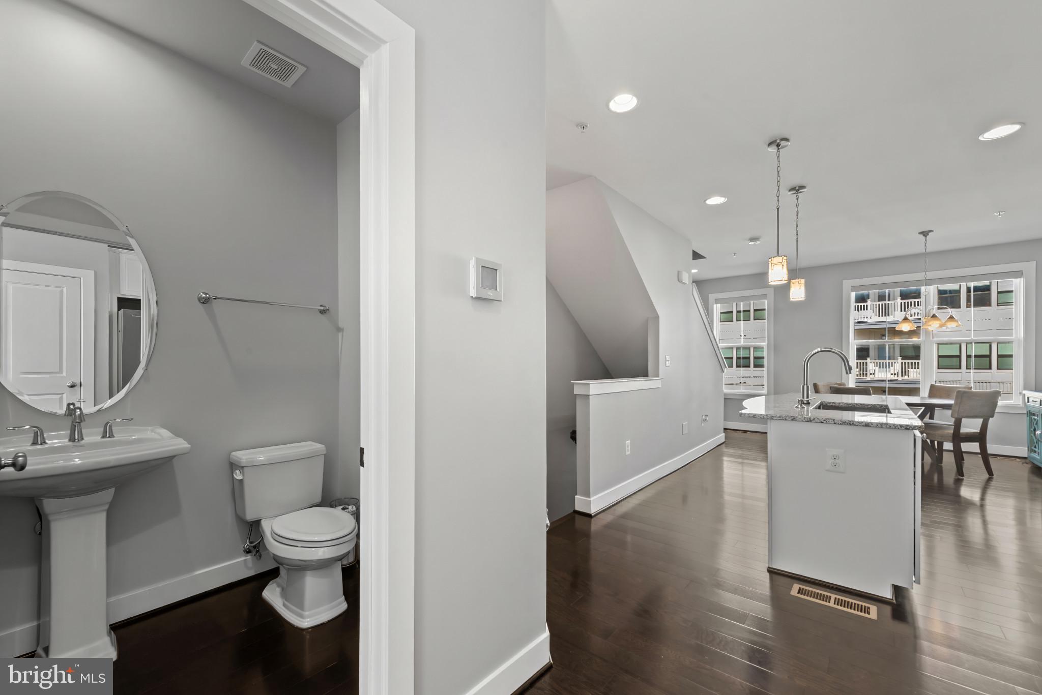 12613 Macaulay Street Silver Spring, MD 20906 - Photo 9 of 48
