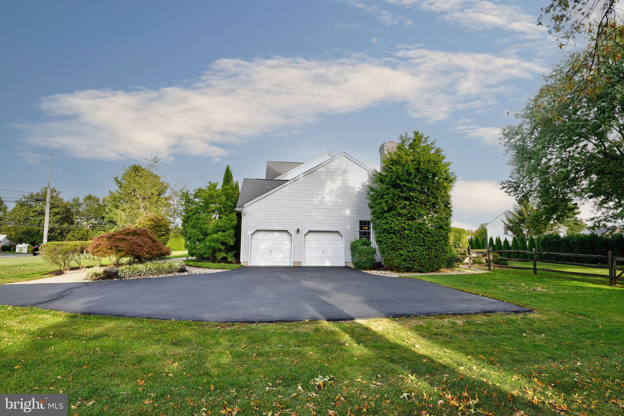 114 Tindall Road Robbinsville, NJ 08691 - Photo 4 of 59 Driveway 2 Car Garage