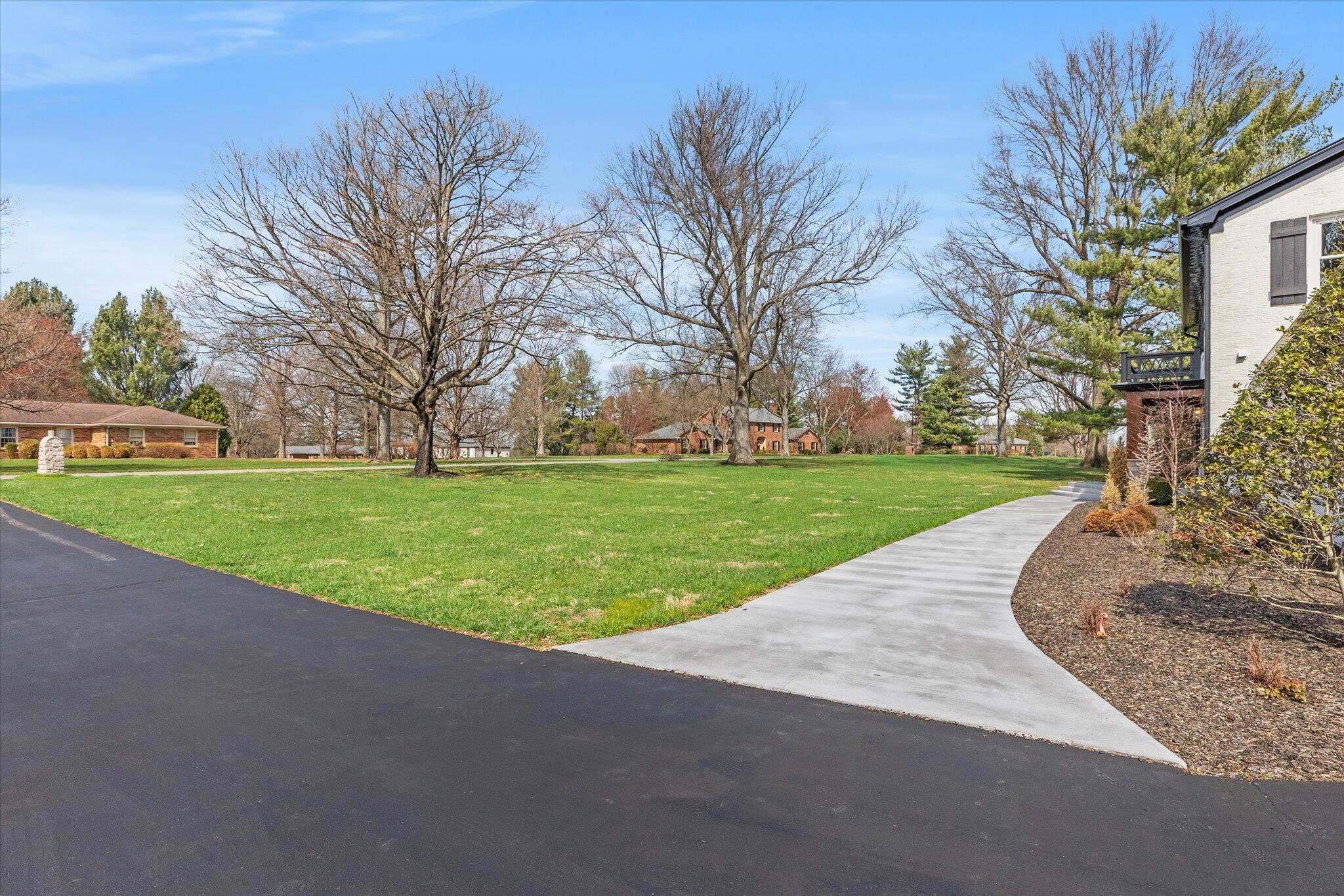 2610 Westmorland Road Lexington, KY 40510 - Photo 58 of 58 59-0J2A4829