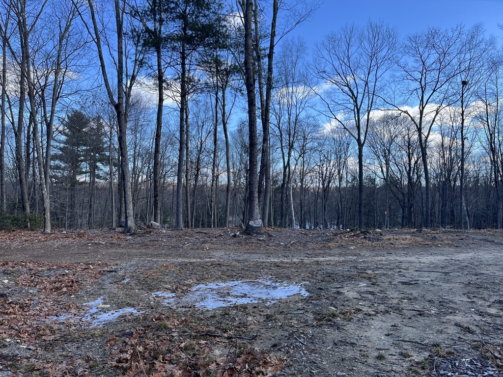998 Main Road Granville, MA 01034 - Photo 13 of 34