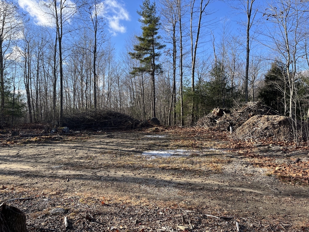 998 Main Road Granville, MA 01034 - Photo 14 of 34