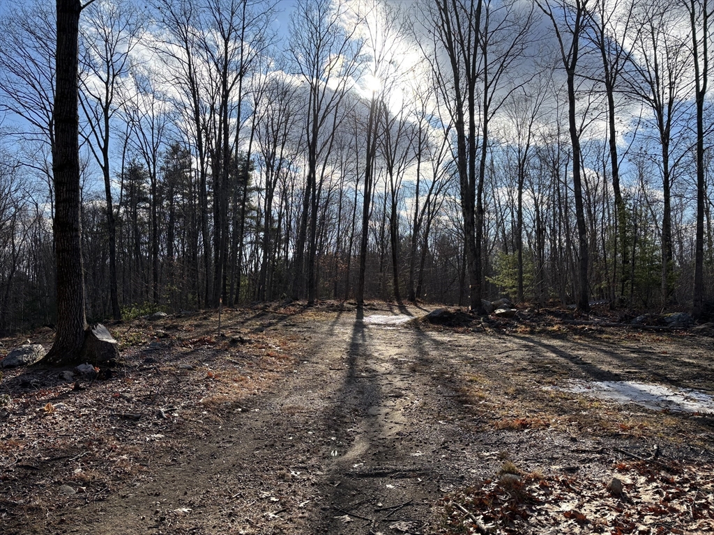 998 Main Road Granville, MA 01034 - Photo 9 of 34