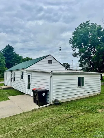 $139,000 | 320 West Elm Street, Palmyra, MO 63461