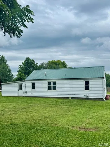 $139,000 | 320 West Elm Street, Palmyra, MO 63461