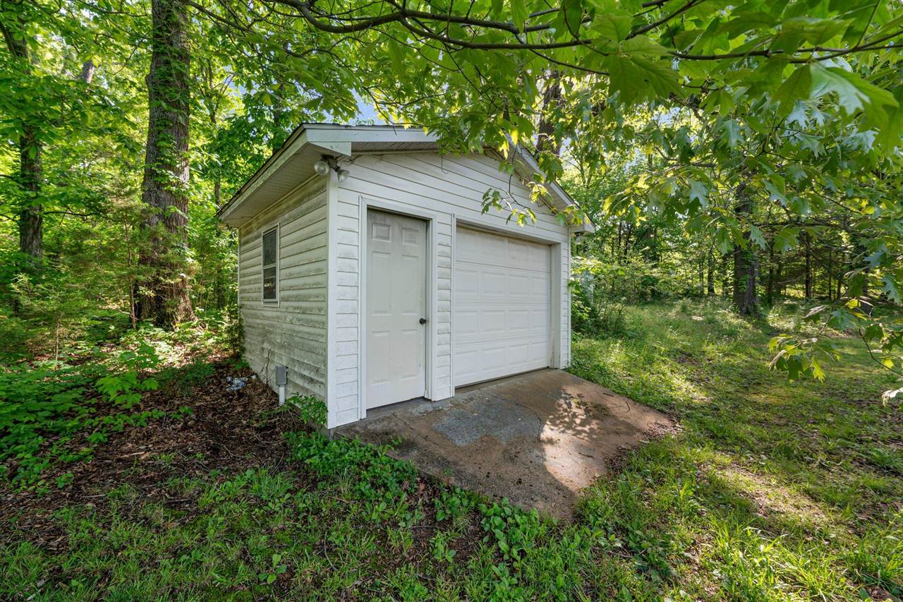 410 Ralph A Young Road Bowling Green, KY 42101 - Photo 34 of 46 Gallery Image 34