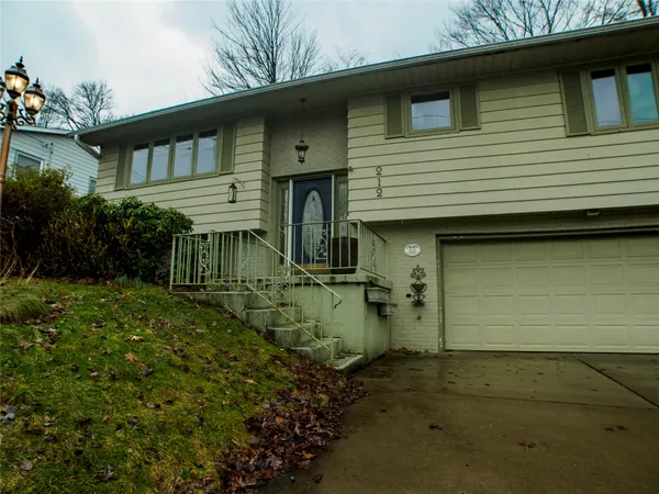 $265,000 | 212 Warren Street, Vestal, NY 13850