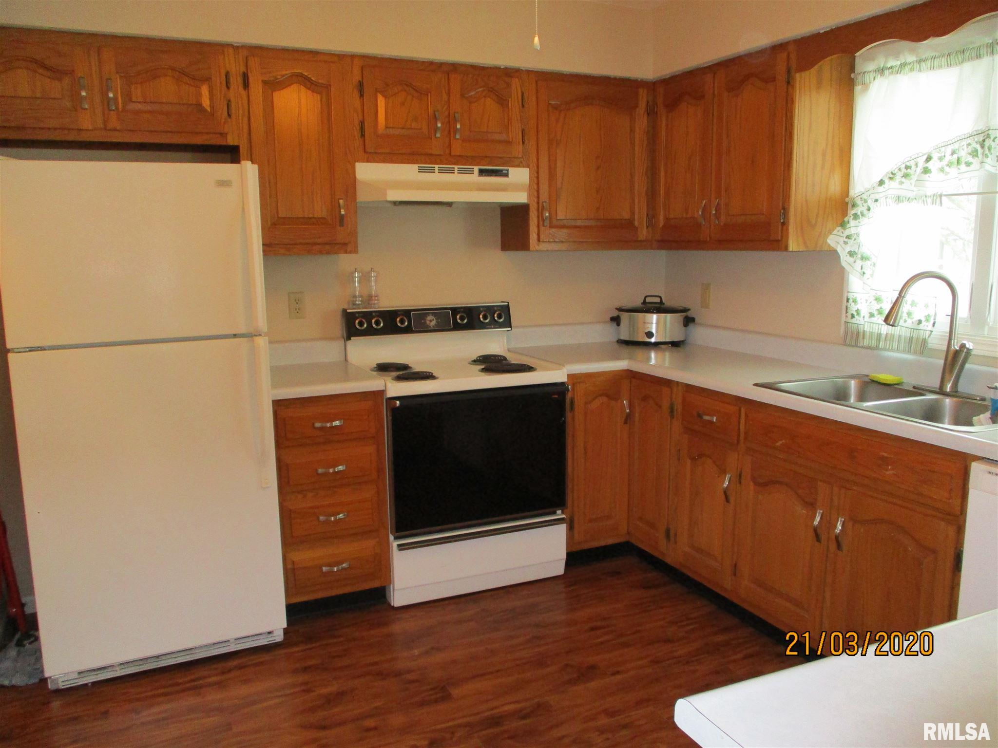 49 Brookside Place Springfield, IL 62704 - Photo 4 of 15 Gallery Image 4