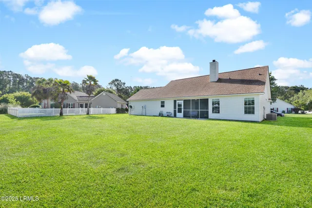 $423,500 | 4 Wellington Drive, Bluffton, SC 29910