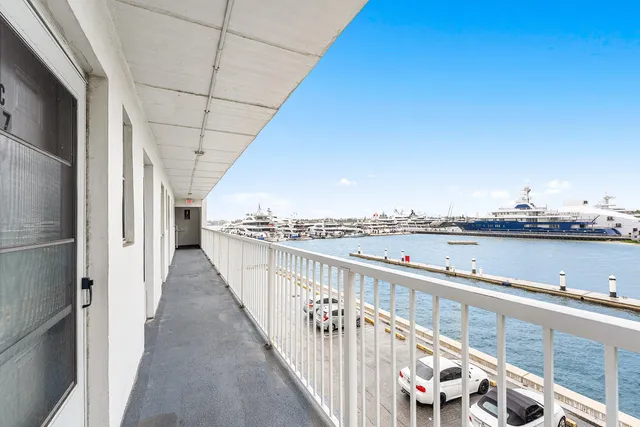 a view of balcony with city view